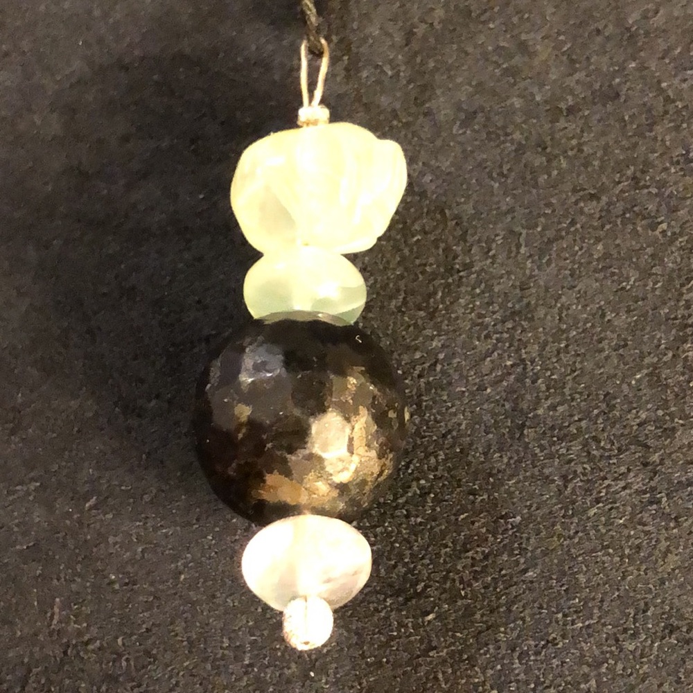 Peridot/Epidote Pig Pendant On 18 Inches Of Organic Hemp Cord.🐷 New Release.NWT
